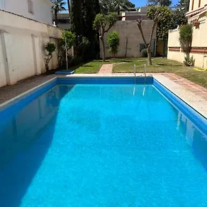 https://la-gran-playapiscina-terraza-y-parking-8-personas.es-andalucia.com